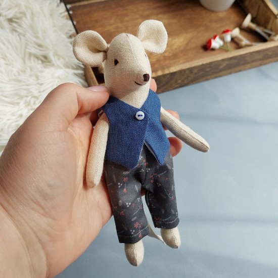 6" Mouse pattern and tutorial, mouse with clothes pattern, eco toy sewing pattern, stuffed animal pattern, easy pattern 6" Mouse pattern and tutorial, mouse with clothes pattern, eco toy sewing pattern, stuffed animal pattern, easy pattern