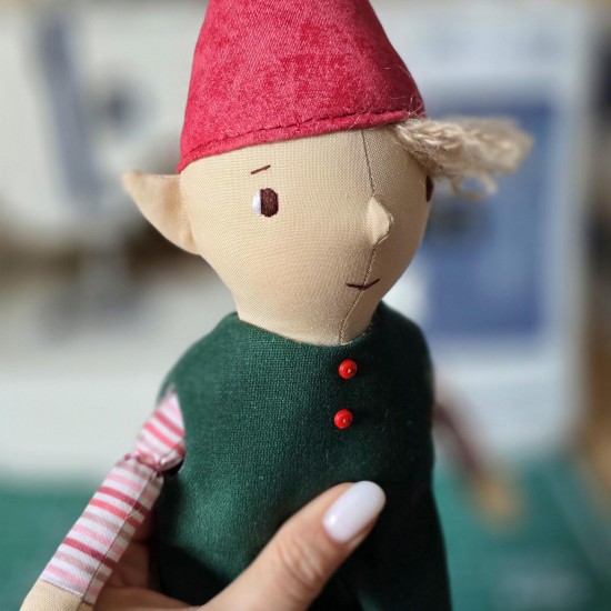 Christmas Elf pattern and tutorial, 12" Elf pattern, toy sewing pattern, stuffed doll pattern, easy pattern Christmas Elf pattern and tutorial, 12" Elf pattern, toy sewing pattern, stuffed doll pattern, easy pattern