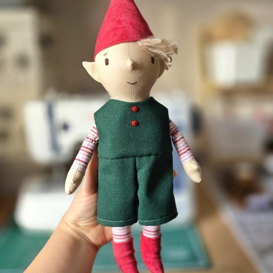 Christmas Elf pattern and tutorial, 12" Elf pattern, toy sewing pattern, stuffed doll pattern, easy pattern Christmas Elf pattern and tutorial, 12" Elf pattern, toy sewing pattern, stuffed doll pattern, easy pattern